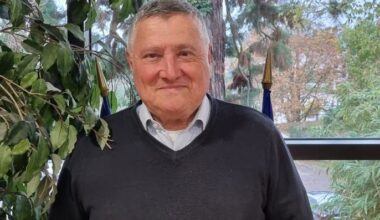 ce maire de l’Ouest lyonnais envisage de briguer un 9e mandat