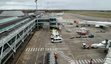 Strasbourg-Entzheim. L'aéroport propose 27 destinations opérées par dix compagnies pendant la saison hivernale