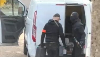 la garde à vue des suspects est prolongée