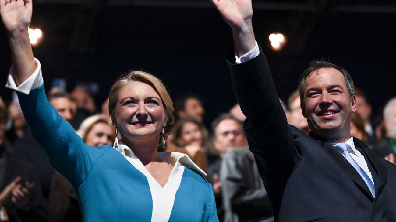 La famille grand-ducale réunie au Glacis pour un dernier spectacle nocturne en l'honneur du grand-duc Guillaume