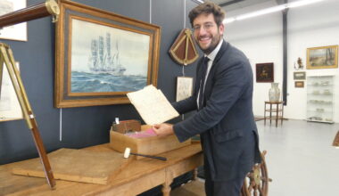 des manuscrits inédits de Jean Jaurès découverts et présentés lors d'une vente, à Rennes