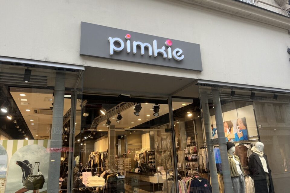 L'enseigne Pimkie, installée sur la rue du Général-Roy, va fermer ses portes en mars prochain.