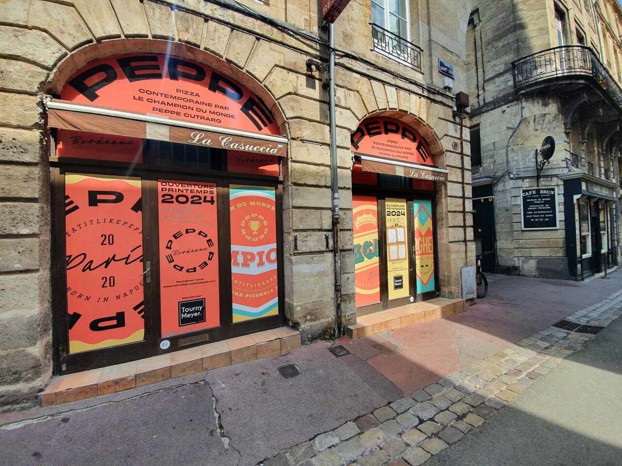 En litige avec la mairie, ce pizzaïolo star prend un retard colossal sur l'ouverture de sa pizzeria à Bordeaux
