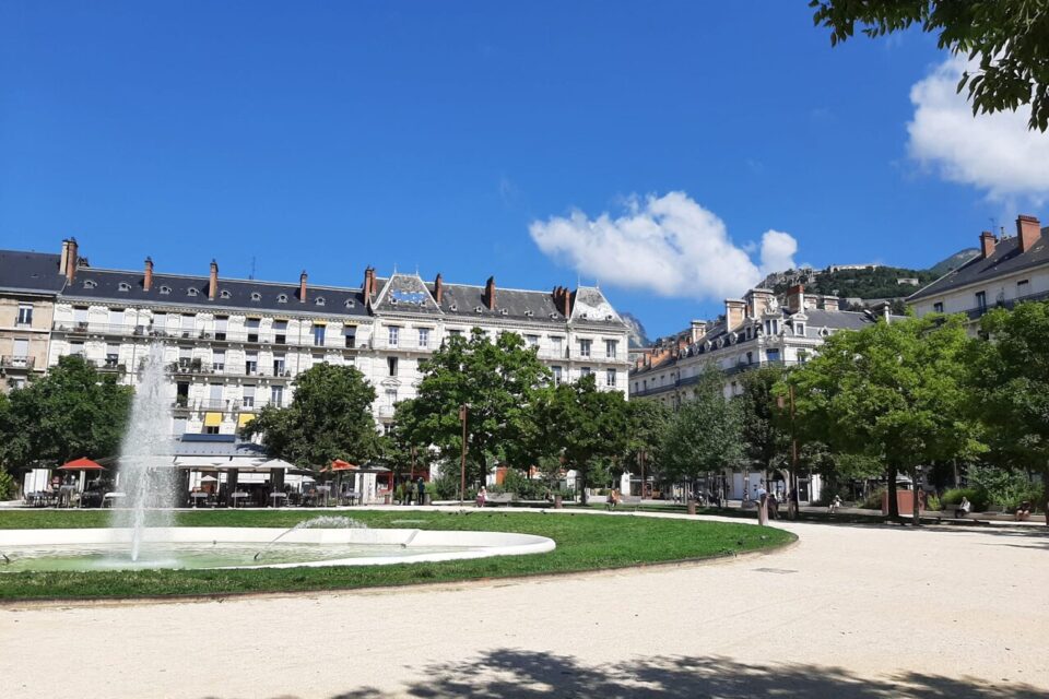À Grenoble, les 40°C pourrait être aisément dépassé lors de cette canicule dès mardi 12 août.