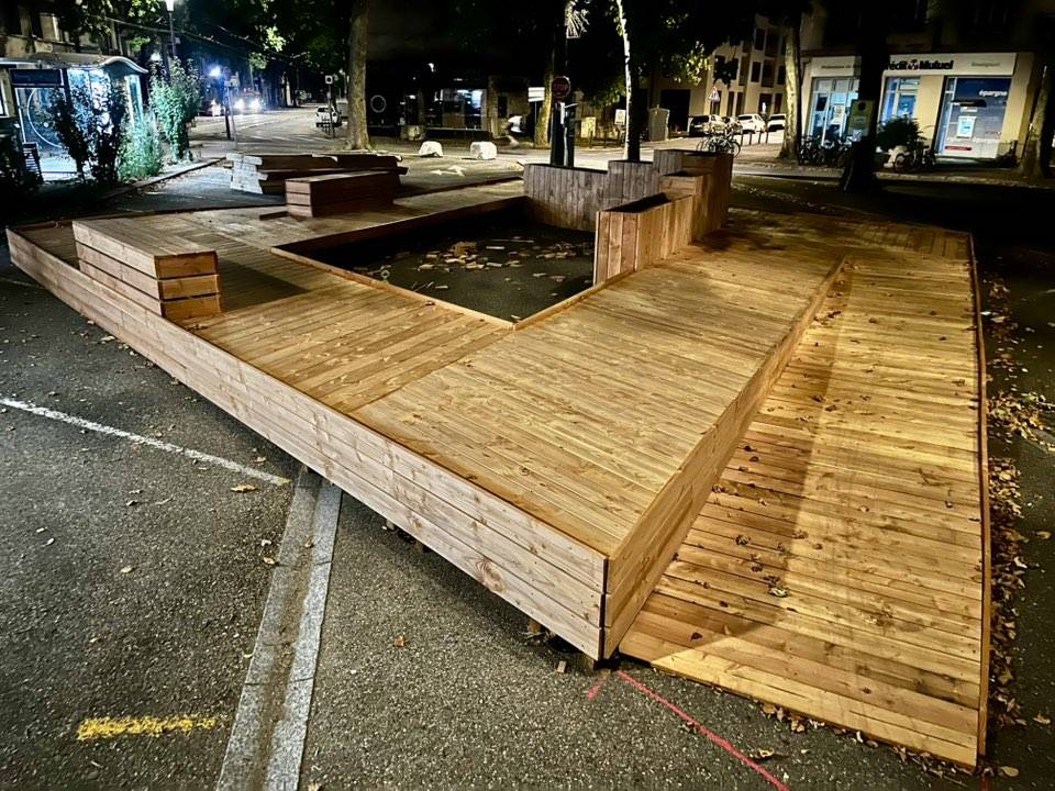 VERS LA SUPPRESSION DE 2000 PLACES À GRENOBLE