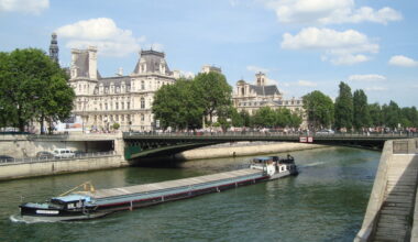En plein cœur de Paris, un homme de 51 ans dépouillé et jeté dans la Seine