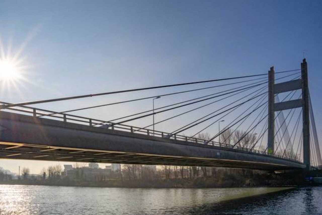 Grenoble. Ce pont très prisé par les automobilistes rouvre en avance après de longs travaux