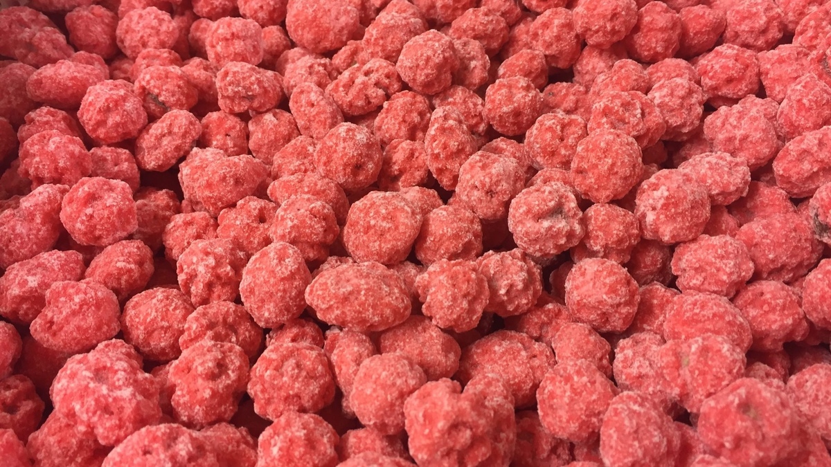 Un mythe lyonnais s'effondre : la célèbre praline rose n'est pas née à Lyon !