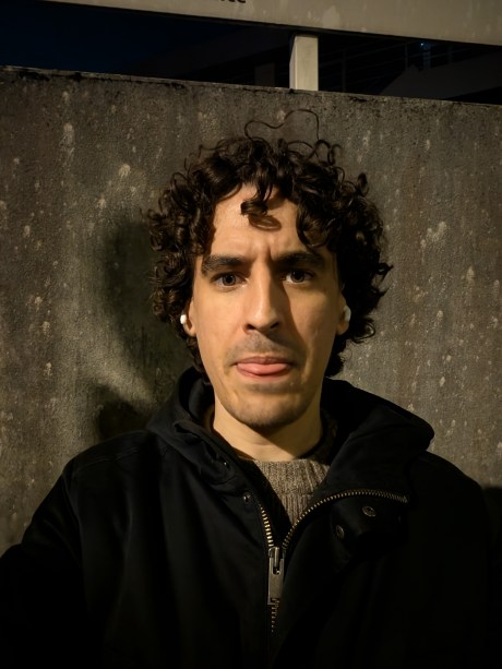 PXL_20251007_203650403.NIGHT PXL_20251007_203650403.NIGHT