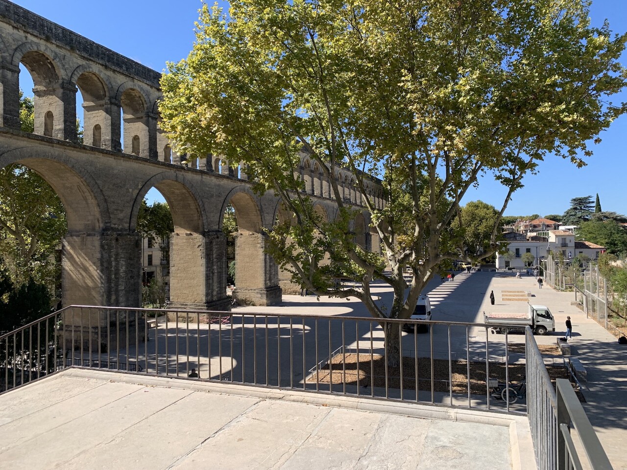 branle-bas de combat pour une rambarde sur un air de municipales