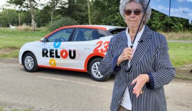 première femme monitrice, Denise a fondé l'auto-école Relou il y a 70 ans, à Rennes