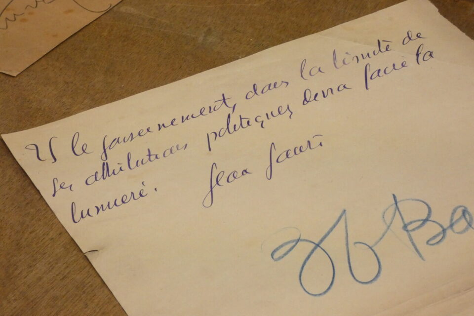 Des manuscrits signés de la main de Jean Jaurès ont été retrouvés dans une boîte en bois, chez un particulier.