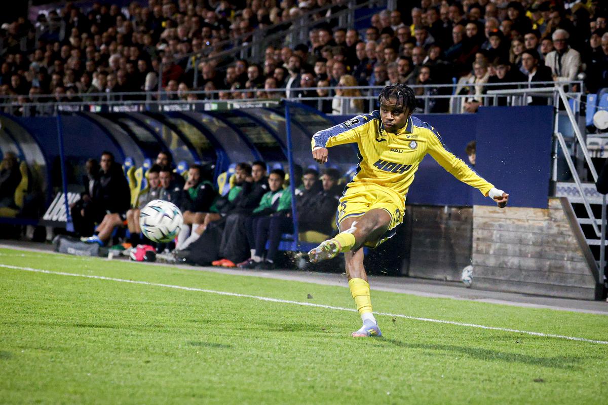 Foot – Ligue 2 : le Pau FC arrache un nul mérité à Grenoble