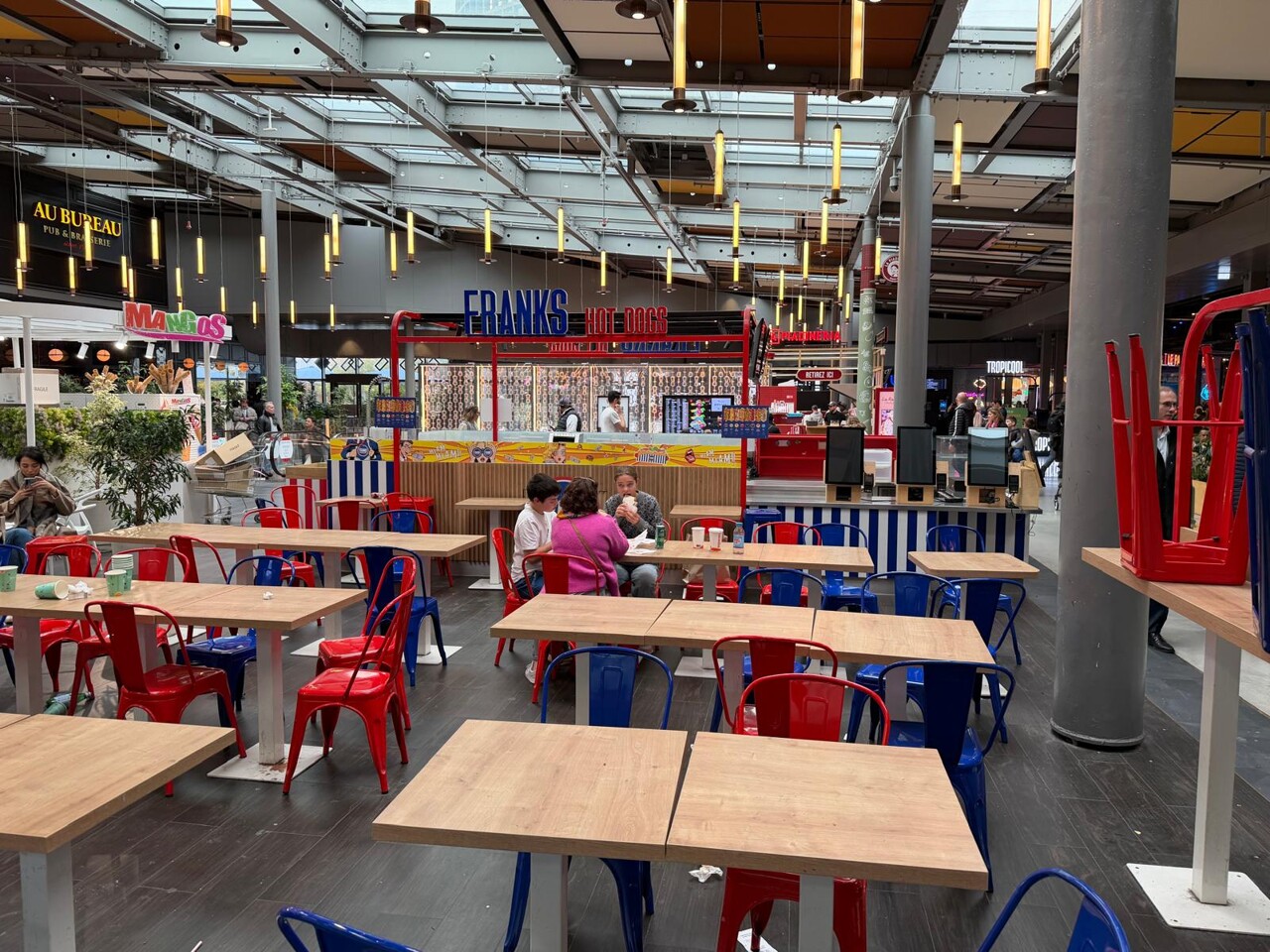 Lyon. Ce restaurant fantôme du centre commercial Part-Dieu n'ouvre plus, voici pourquoi