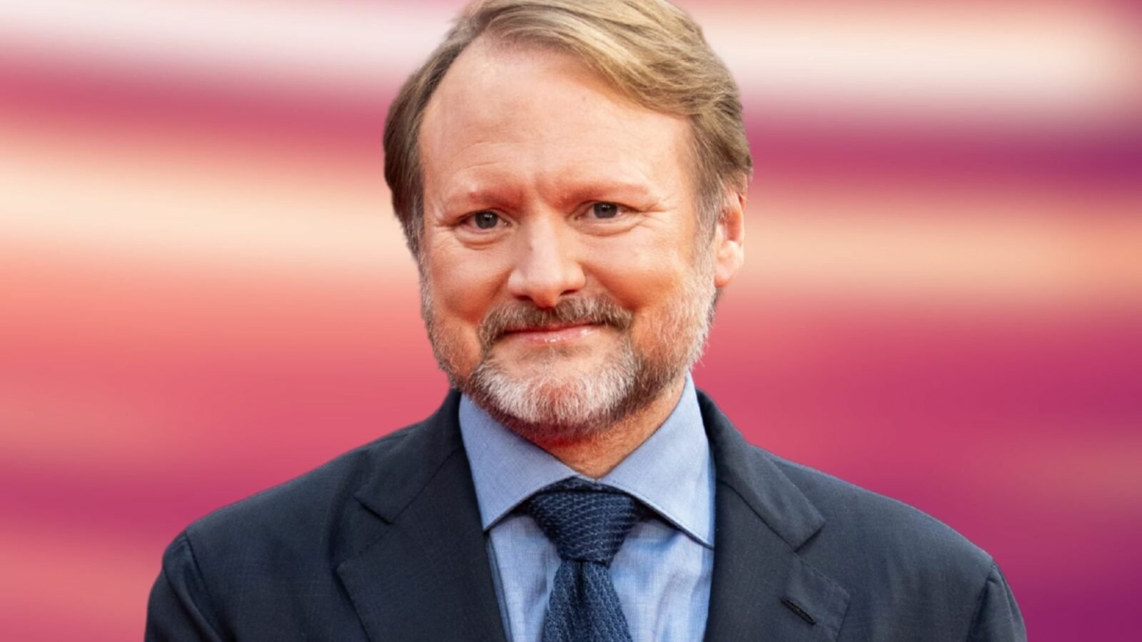 Après À couteaux tirés 3, Rian Johnson revient à la SF