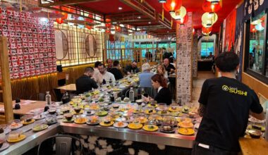 Près de Toulouse, l’étonnante métamorphose de ce célèbre resto japonais au tapis roulant géant