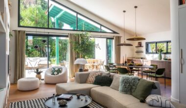 salon décoration contemporaine avec pignon vitré maison Biarritz