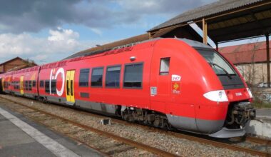 une personne percutée par un train, le trafic interrompu
