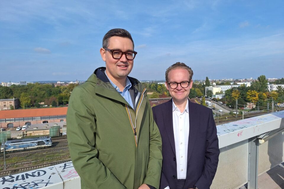 Thibaud Philipps, vice-président de la Région Grand Est en charge des Transports et Pierre Jakubowicz, conseiller municipal d'opposition (Horizons), 