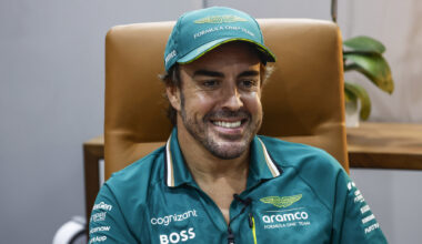 Le patron d'Aston Martin pense que Fernando Alonso sera encore actif en 2027 : "son âge est une force" -