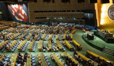 Les violations des droits de l’homme en France examinées au Bureau de l’ONU à Genève