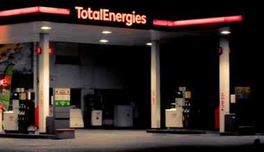 il cambriole la station-service Total en pleine nuit, mais oublie un détail