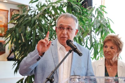 Toulon honore Salvador Nunez, maître d’œuvre de l’A57