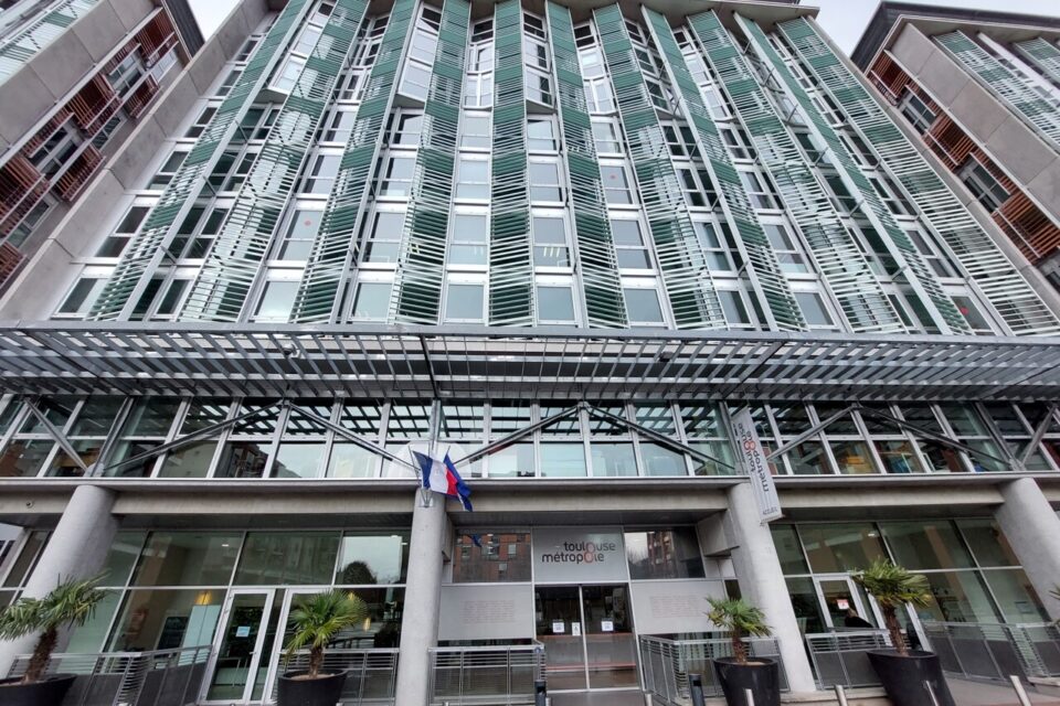 C'est dans le quartier Matabiau que se trouve le siège administratif de Toulouse Métropole (ici, côté rue René Leduc) 