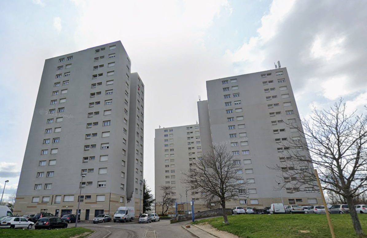 ces trois grandes tours et leurs 170 logements vont bientôt être détruits