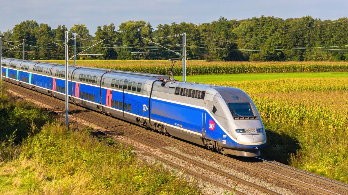 L'ancienne ligne de train Bordeaux - Lyon permettait d'éviter un passage par Paris - Leonid A.