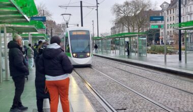 un ado de 16 ans arrêté après s'être frotté contre une femme dans le tram