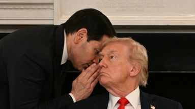 VIDÉO - Gaza : ce moment où Trump apprend en pleine réunion que l'accord Israël-Hamas est "très proche"