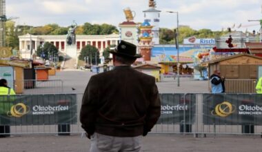 des explosifs retrouvés dans le sac à dos du suspect décédé