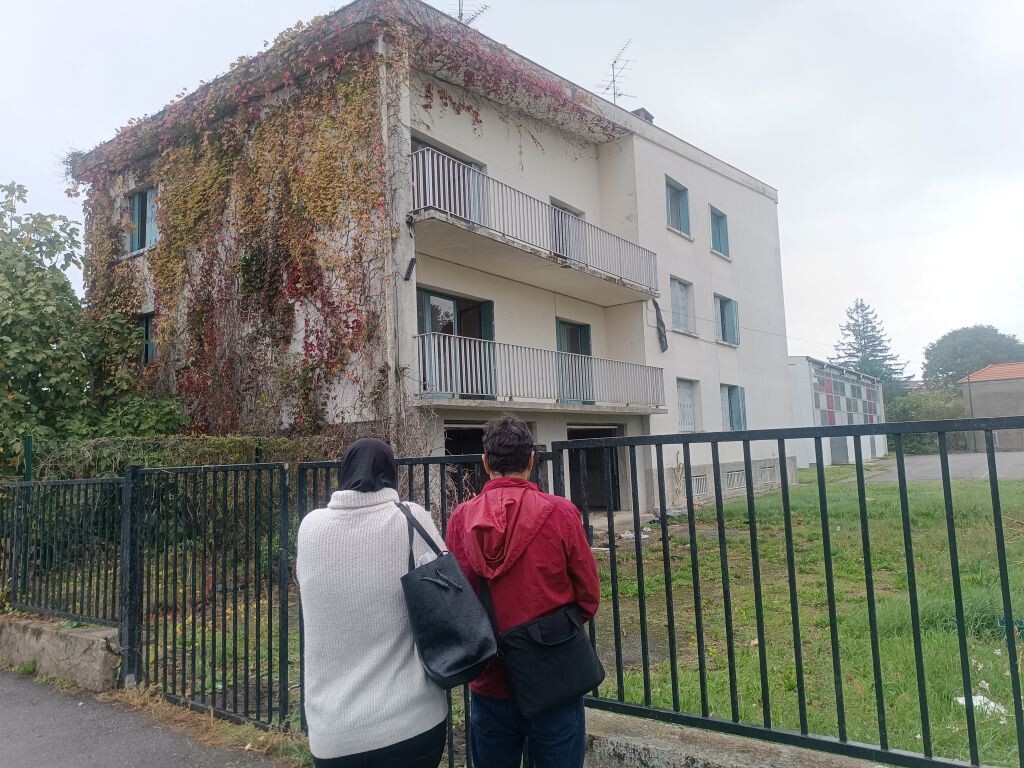 une famille avec trois enfants sans solution