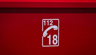 Toulon : un choc frontal sur la route emporte la vie d’un enfant de 7 ans - LINFO.re