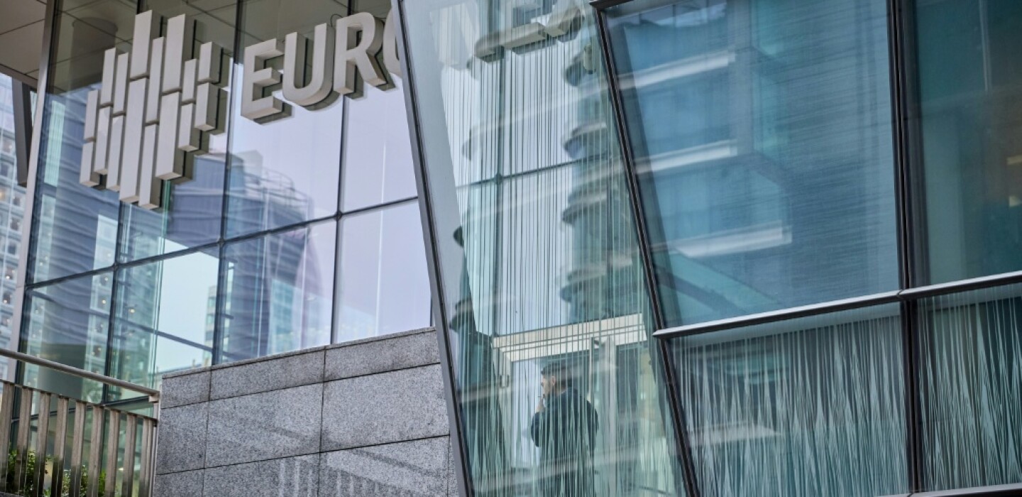 CAC 40 : la Bourse de Paris chute face à l’instabilité politique et aux tensions commerciales avec la Chine
