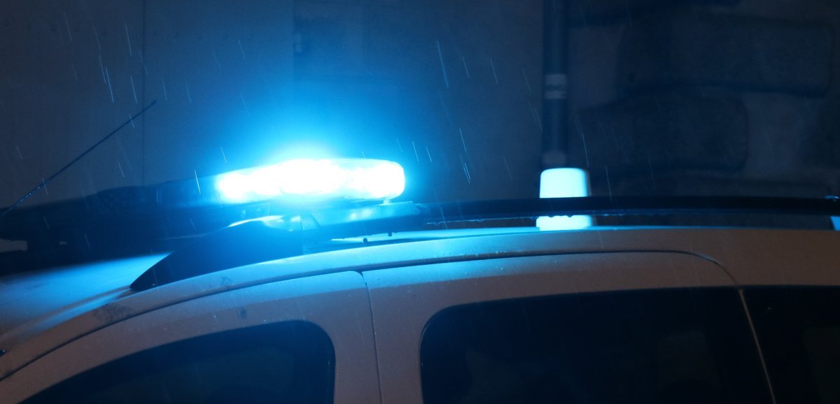 Rouen. Il se fait rouer de coups devant le CHU, trois personnes arrêtées