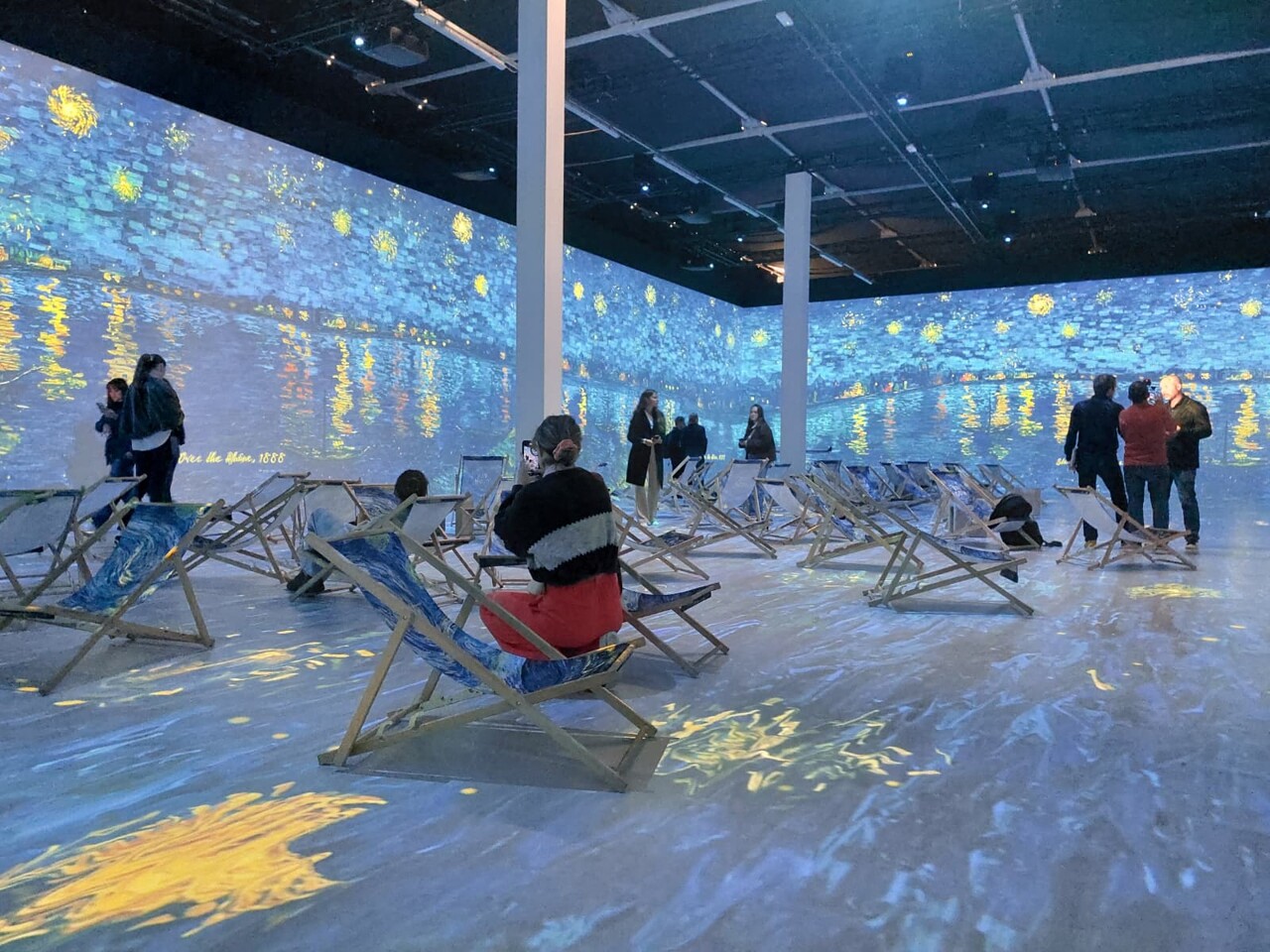 les chefs-d'œuvre de Vincent Van Gogh projetés dans le cadre d'une expo événement