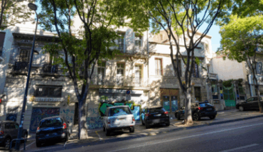 L’AP-HM vend aux enchères un immeuble de bureaux à Marseille avec Agorastore