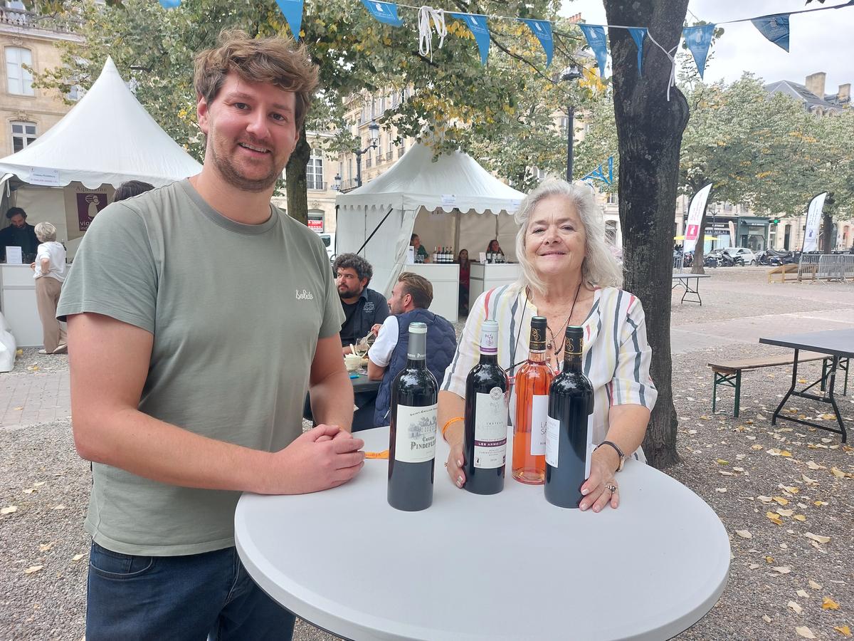 Thibault Bardet, vigneron en Saint-Émilion et Claire Dorland Clauzel, vigneronne en Côtes-de-Bourg, ont coorganisé la Fête des vignerons indépendants.