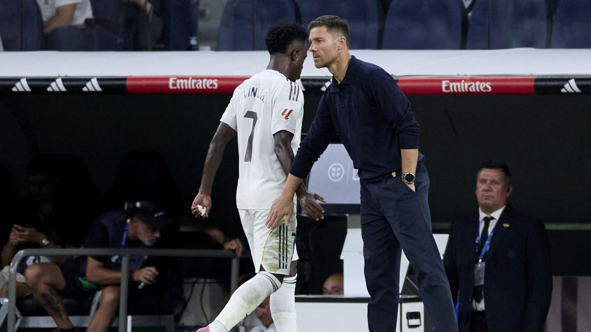 Vinicius Jr furieux contre Xabi Alonso !