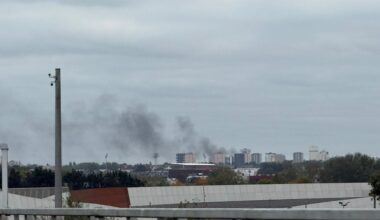 Trois véhicules ont pris feu dans la rue des Vosges à Saint-Etienne-du-Rouvray