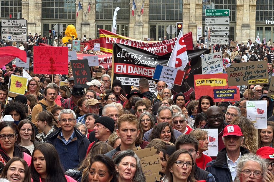 "Ce qu'on fait, l'État ne le fait pas", les associations lancent un SOS, paroles de terrain recueillies dans une manifestation