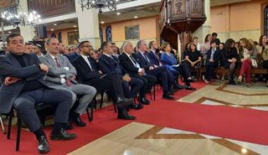 Cérémonie pour marquer la libération des otages à Marseille