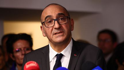 Le ministre de l'Intérieur, Laurent Nuñez, s'exprime devant la presse à Marseille, le 20 novembre 2025. (CLEMENT MAHOUDEAU / AFP)