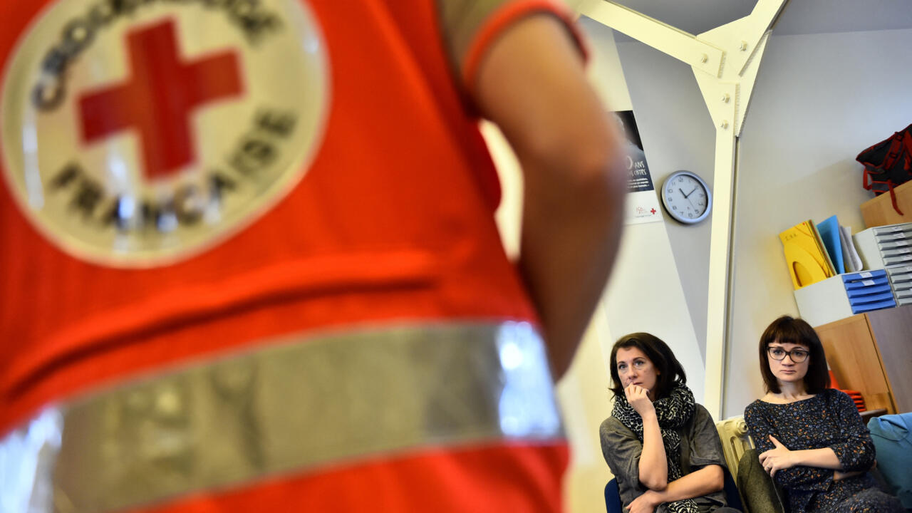 Attentats de Paris: les leçons tirées par la Croix-Rouge pour mieux organiser les secours