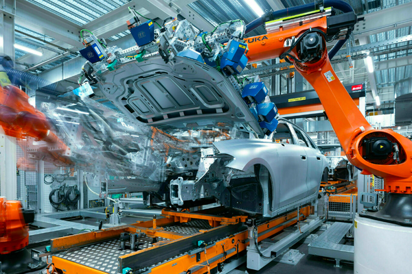 l’Allemagne maintient la pression sur Bruxelles