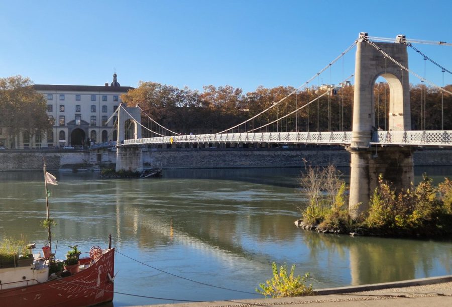 Lyon. Après la rue Bugeaud, les écologistes veulent faire sauter la Passerelle du Collège -