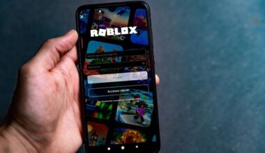 Sur Roblox, des milliers de jeunes embarquent dans les transports de Lille, "même le bruit du métro qui prend de la vitesse est là"