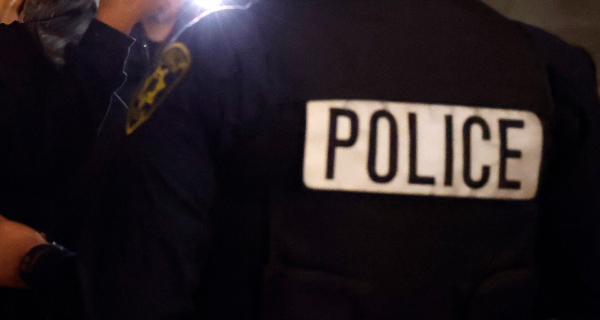 une fusillade fait au moins quatre morts en Californie